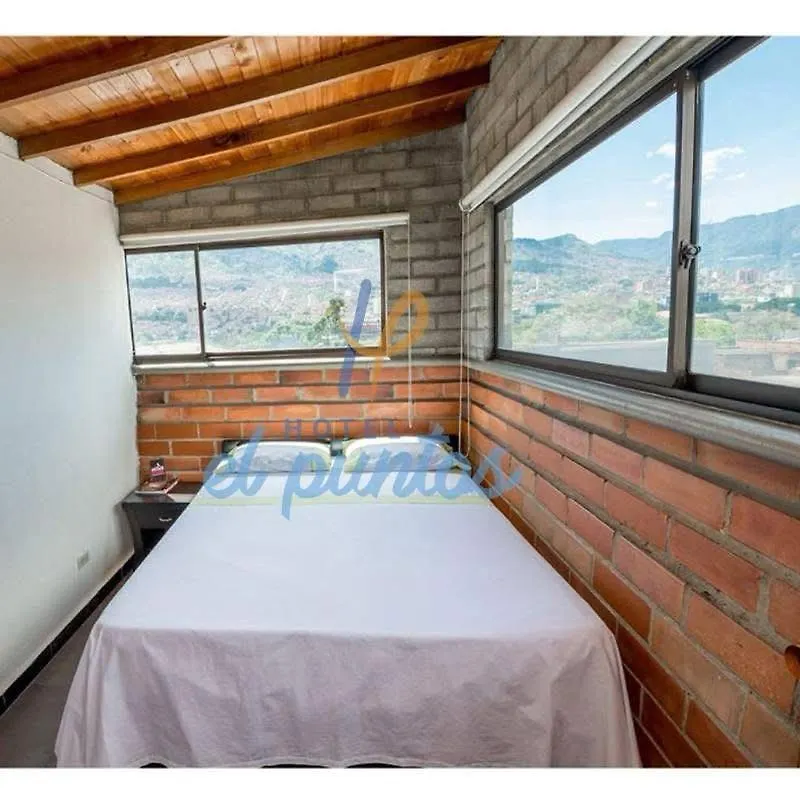 Hotel El Puntos Sas 메딜린 0*,  콜롬비아